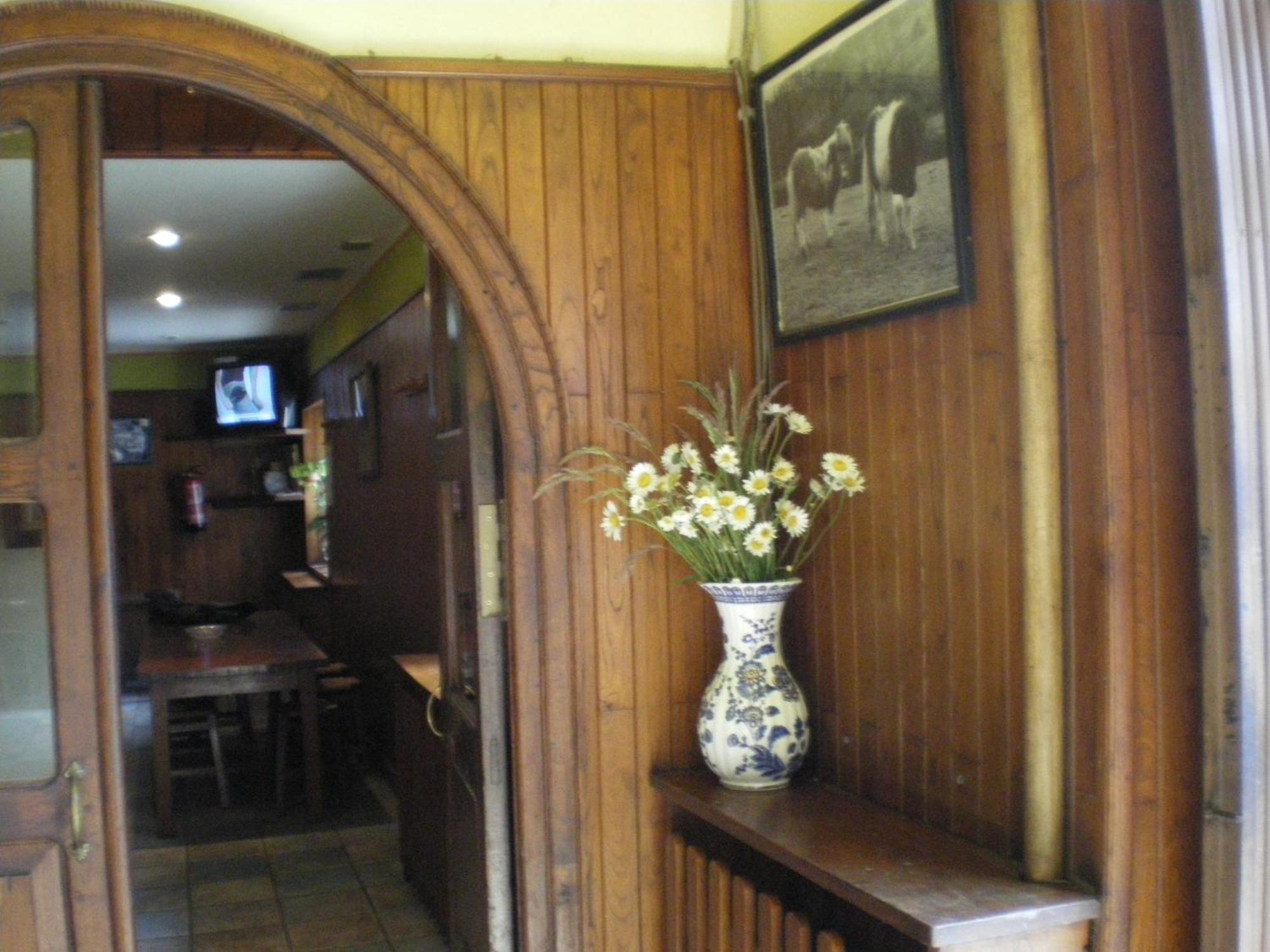 Hostal Venta San Blas Almandoz Exterior photo