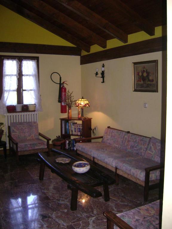 Hostal Venta San Blas Almandoz Exterior photo